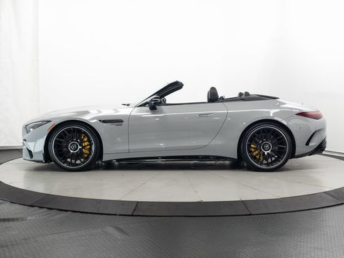Certified 2022 Mercedes-Benz SL 63 AMG 4MATIC image 5