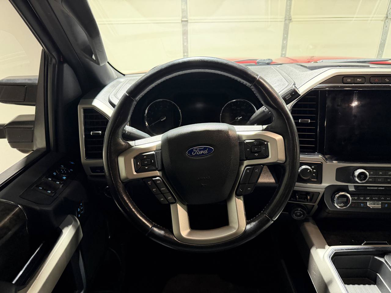 Used 2022 Ford F250 Lariat w/ Tremor Off-Road Package AWD/4WD image 14