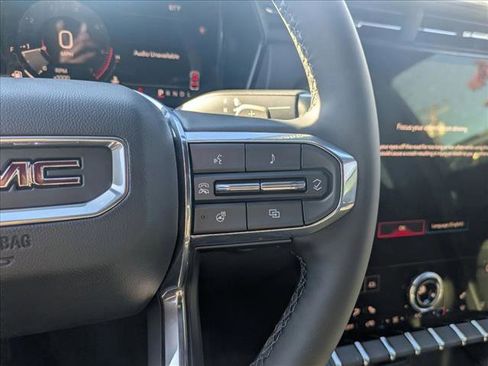 New 2026 GMC Terrain Elevation w/ LPO, Floor Liner Package image 15
