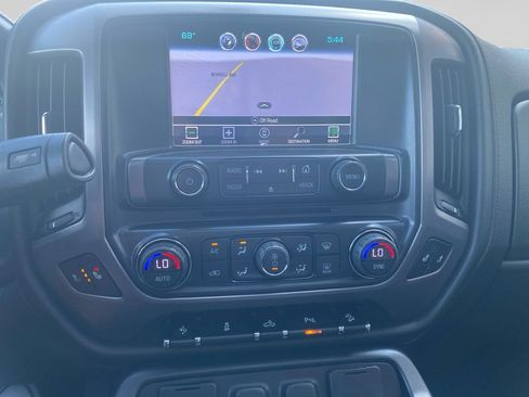Used 2017 GMC Sierra 1500 SLT AWD/4WD image 17