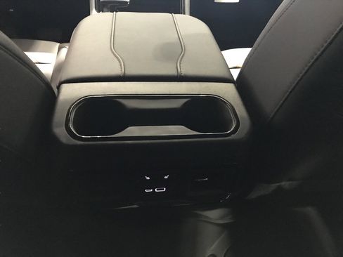 New 2026 GMC Sierra 1500 AT4 w/ AT4 Premium Package AWD/4WD image 15