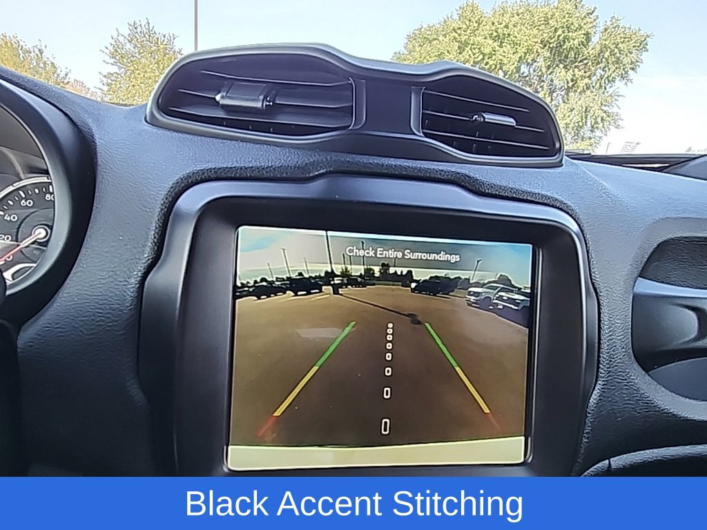 Used 2022 Jeep Renegade Altitude w/ Convenience Group AWD/4WD image 23