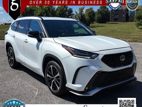 Used 2022 Toyota Highlander XSE image 1