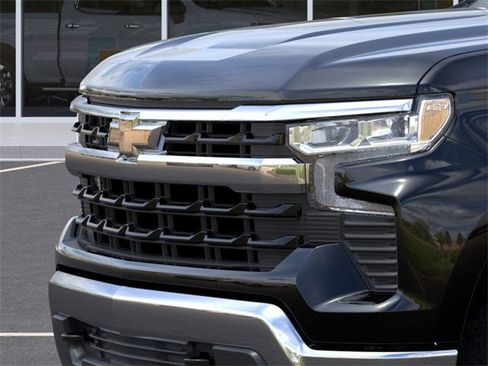New 2026 Chevrolet Silverado 1500 LT w/ Z71 Off-Road Package image 13
