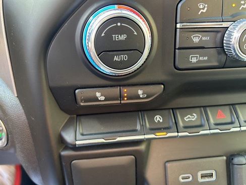 Certified 2022 GMC Sierra 1500 Elevation image 27