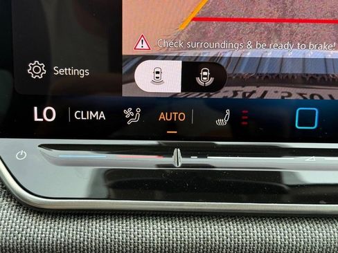 New 2025 Volkswagen Tiguan S image 14