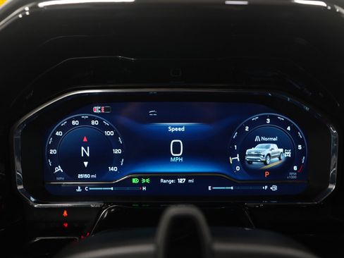 Used 2024 Chevrolet Silverado 1500 High Country image 29