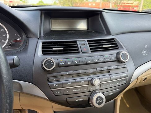 Used 2012 Honda Accord LX image 19