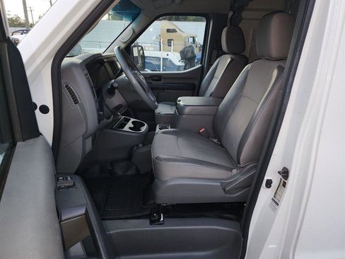 Used 2019 Nissan NV 2500 SV w/ Navigation Package RWD image 14