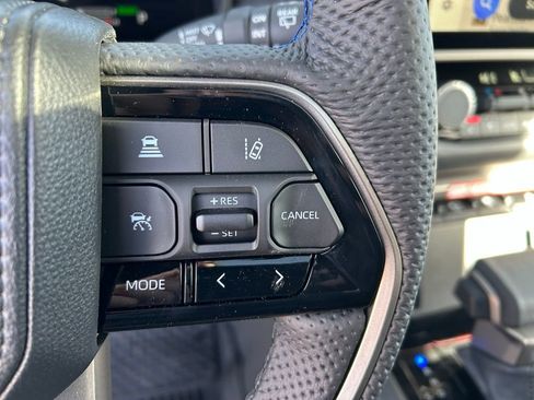 Used 2026 Toyota Sequoia Platinum image 22