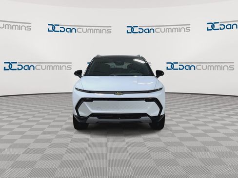 New 2026 Chevrolet Equinox EV LT w/ Convenience Package II image 3