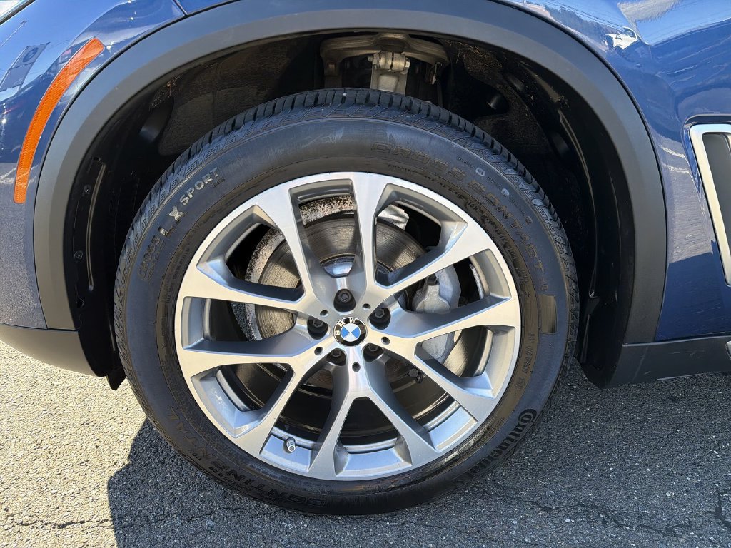 Used 2020 BMW X5 xDrive40i w/ Premium Package AWD/4WD image 16
