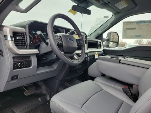New 2026 Ford F450 XL w/ XL Chrome Package image 23