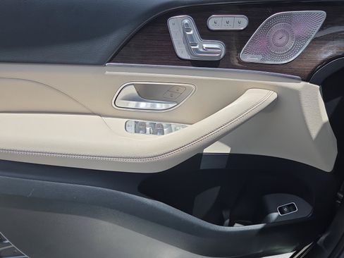Certified 2025 Mercedes-Benz GLE 350 4MATIC image 34