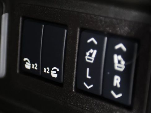 Used 2026 Cadillac Escalade Sport w/ Touring Package image 14