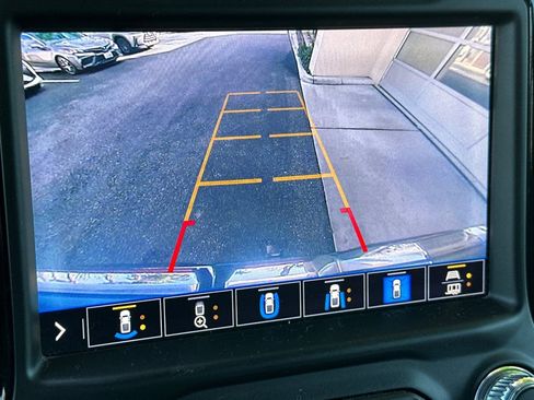 Used 2020 GMC Sierra 1500 AT4 w/ AT4 Premium Package image 20