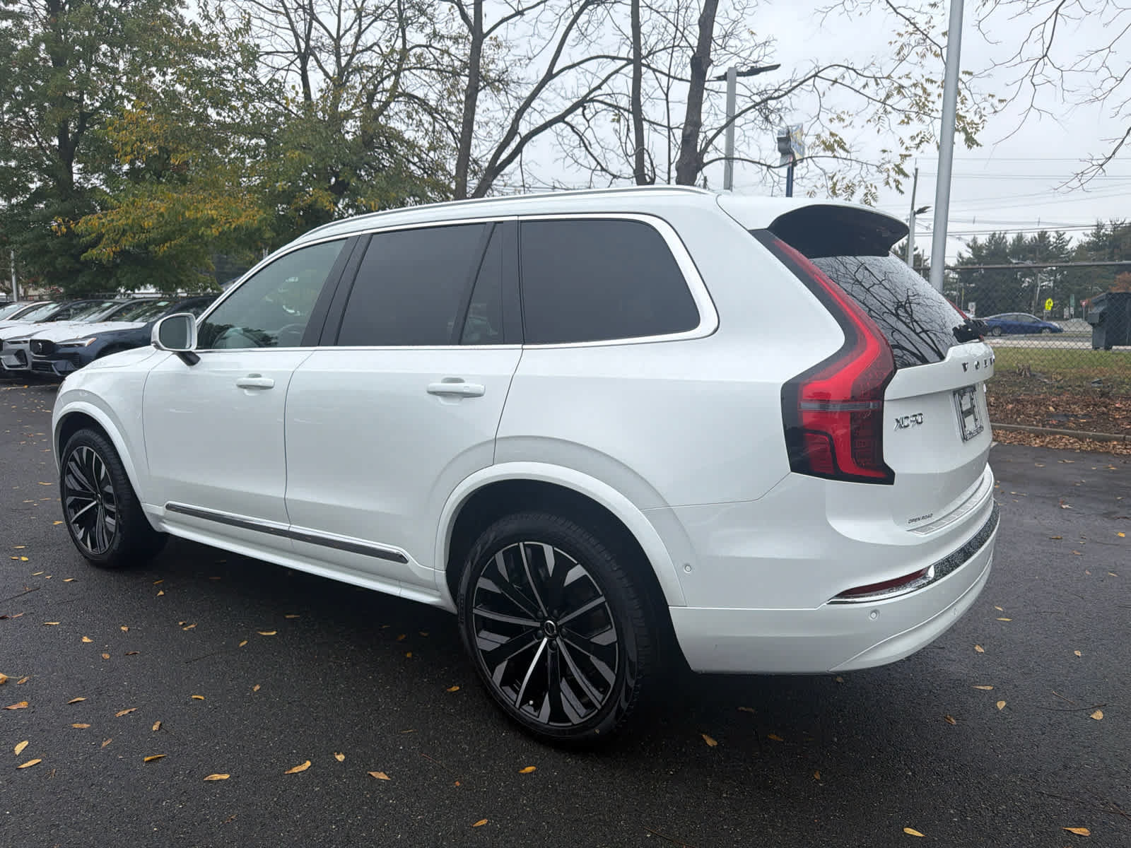 Used 2027 Volvo XC90 B6 Plus AWD/4WD image 11
