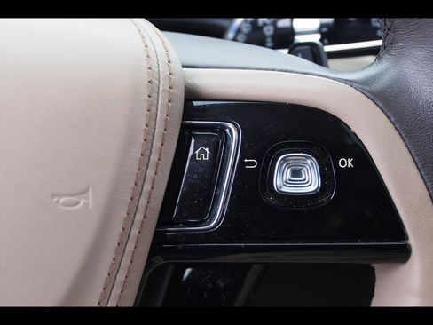 Used 2022 Lincoln Aviator Reserve w/ Equipment Group 201A image 28