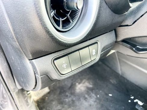 Certified 2023 Kia Forte LXS image 16