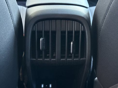 Certified 2025 Hyundai Kona SEL image 13