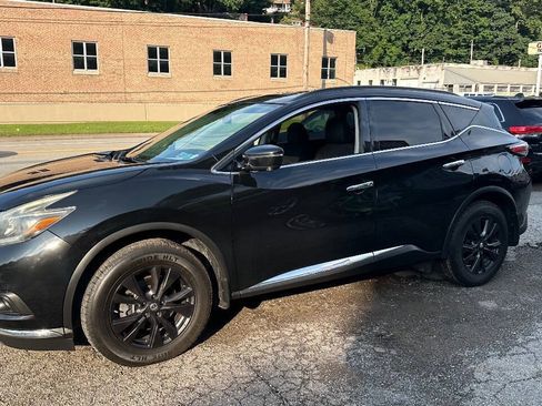 Used 2018 Nissan Murano SV w/ Premium Package AWD/4WD image 4
