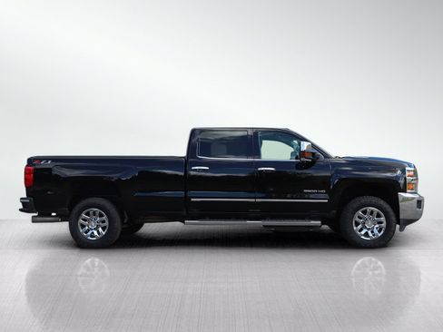 Used 2019 Chevrolet Silverado 3500 LTZ w/ Duramax Plus Package AWD/4WD image 6