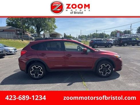 Used 2014 Subaru Crosstrek 2.0i Premium w/ Moonroof Package AWD/4WD image 1