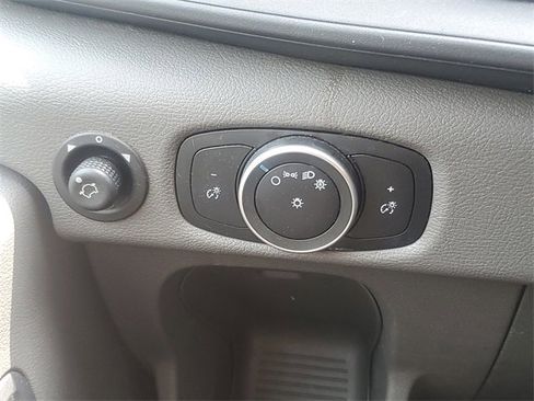 Used 2020 Ford Transit 350 XL image 11