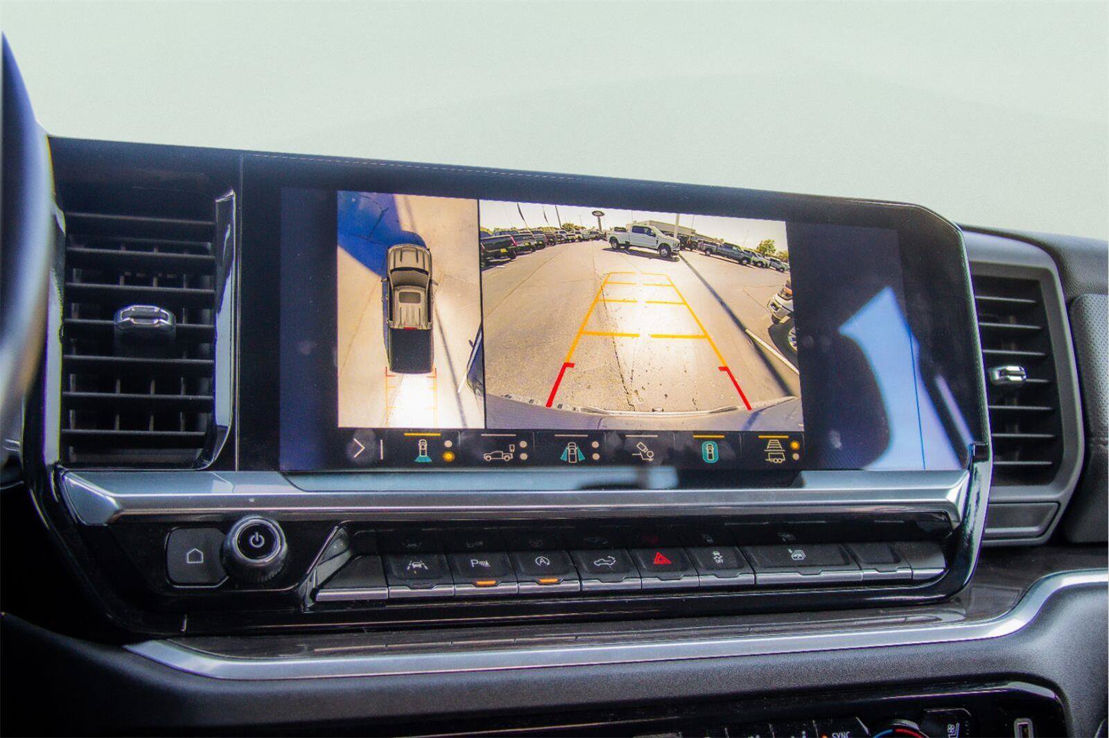 Used 2023 Chevrolet Silverado 1500 LTZ AWD/4WD image 14