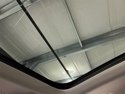 Used 2024 Volvo XC90 B5 Core w/ Protection Package Premier image 26