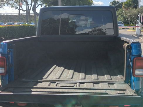 Certified 2022 Jeep Gladiator Rubicon w/ Trailer Tow Package image 16