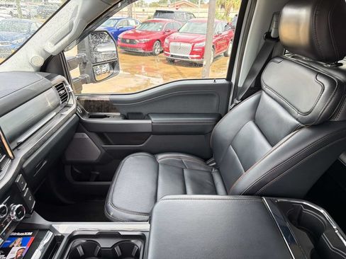 Used 2025 Ford F250 Lariat w/ Lariat Ultimate Package AWD/4WD image 18