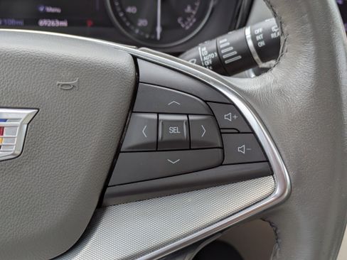 Used 2022 Cadillac XT5 Premium Luxury w/ Technology Package image 17