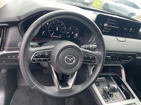 Used 2025 MAZDA CX-90 Plug-In Hybrid w/ Preferred AWD/4WD image 16