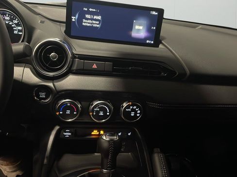 Used 2025 MAZDA MX-5 Miata RF Grand Touring w/ Weather Package RWD image 17