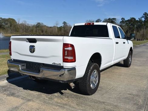 Used 2024 RAM 2500 Tradesman w/ Chrome Appearance Group image 4