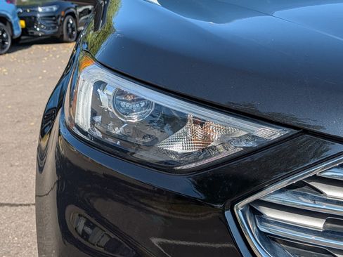 Used 2024 Ford Edge Titanium AWD/4WD image 16