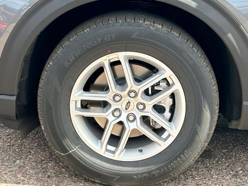New 2026 Ford Explorer Active w/ Active Comfort Package RWD image 26