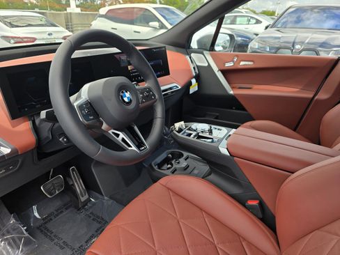 New 2026 BMW iX xDrive60 w/ M Sport Package image 11