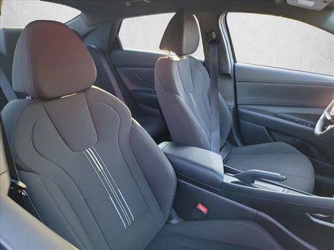 Used 2025 Hyundai Elantra Sport w/ Cargo Package FWD image 12