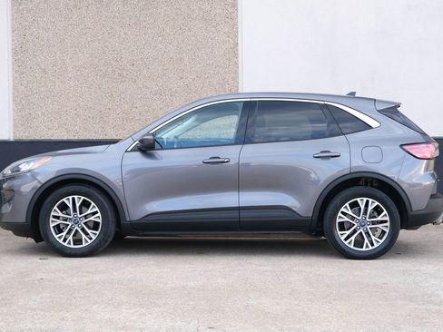 Used 2022 Ford Escape SEL image 6