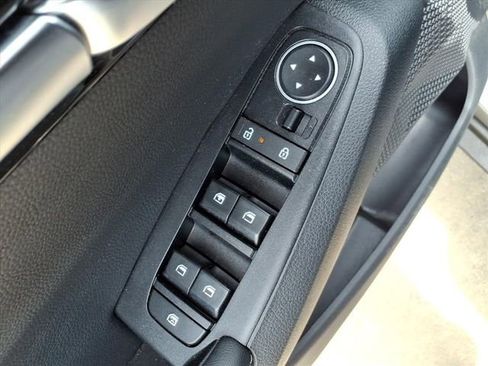 Used 2024 Kia Seltos S image 20