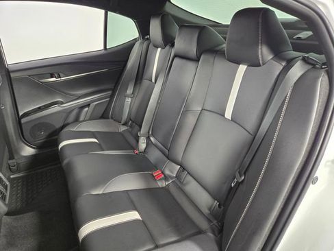 Used 2026 Toyota Camry SE Nightshade image 16