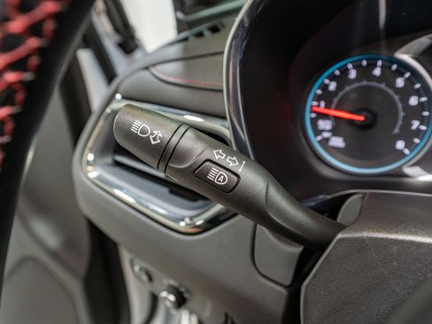 Used 2024 Chevrolet Equinox RS w/ RS Leather Package image 27