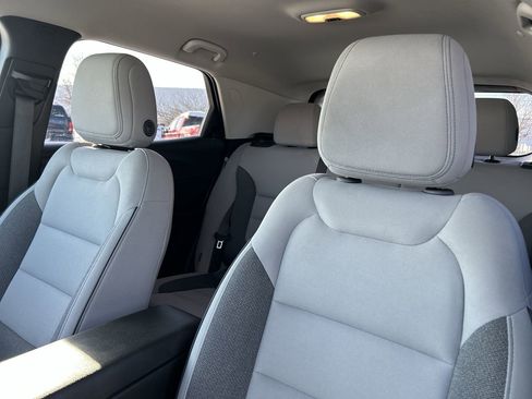 Used 2024 Chevrolet TrailBlazer LT image 21