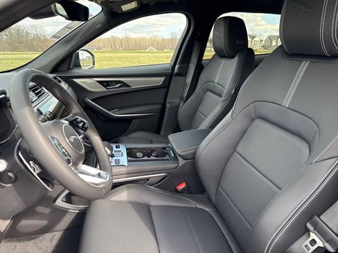 Certified 2026 Jaguar F-PACE R-Dynamic S AWD/4WD image 12