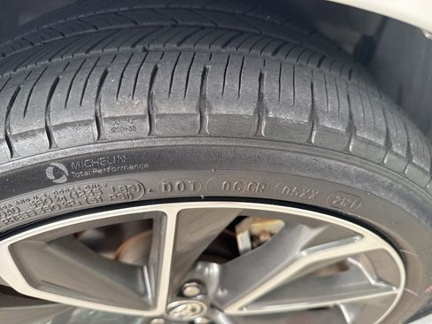 Used 2022 Toyota Corolla SE image 22