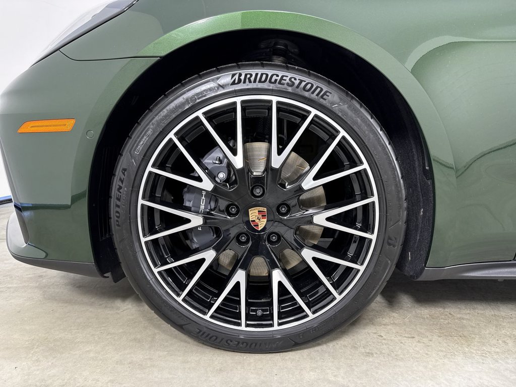 New 2026 Porsche Panamera 4 AWD/4WD image 13