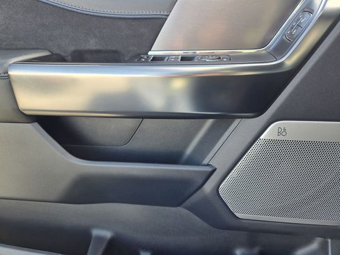 Used 2024 Ford F150 Platinum w/ FX4 Off-Road Package image 21