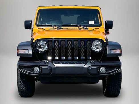 Used 2021 Jeep Wrangler Unlimited Sport AWD/4WD image 3